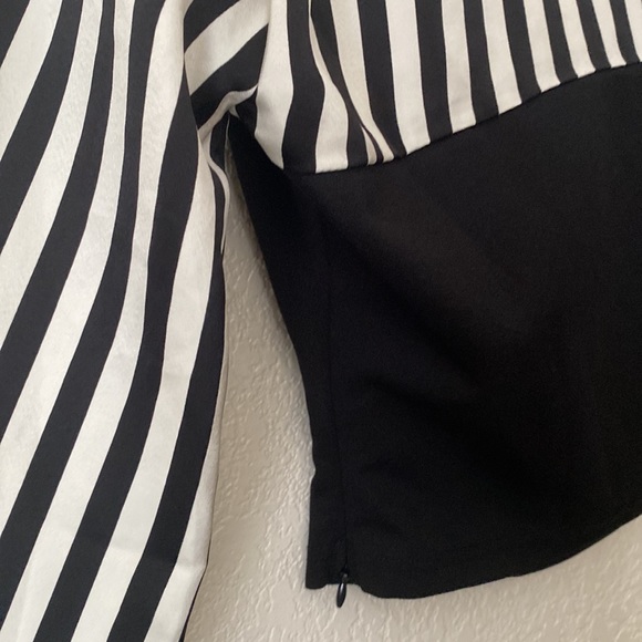 Beautiful dress shirt size XS - Picture 4 of 6